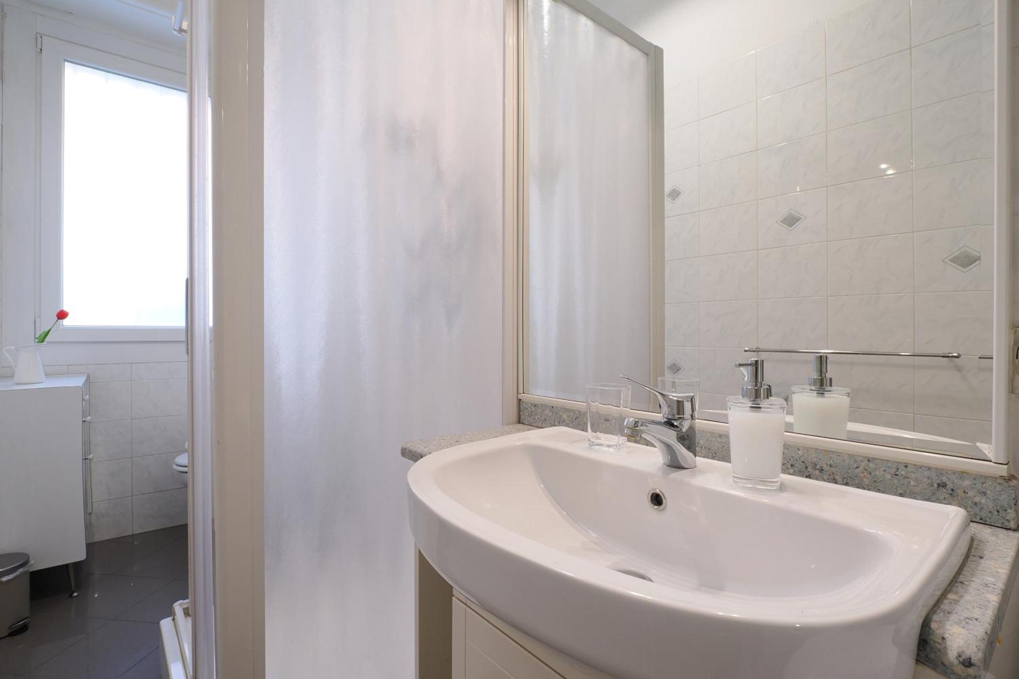 Primopiano - Bardelli Apartment Milan Luaran gambar