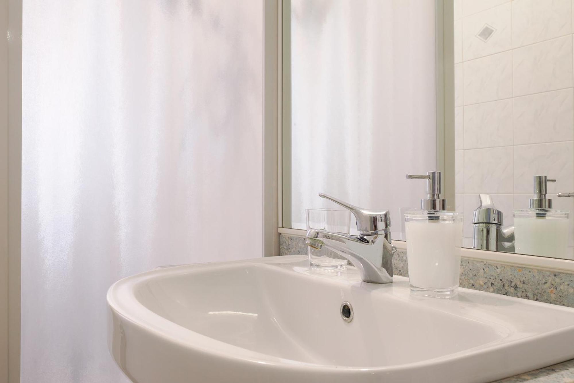 Primopiano - Bardelli Apartment Milan Luaran gambar